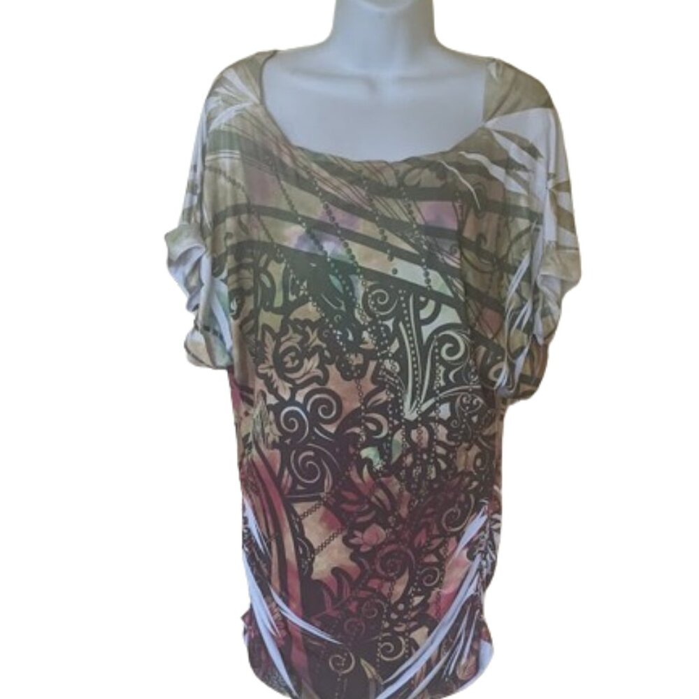 Multi Colored Short Sleeve Top Fits Medium / Large